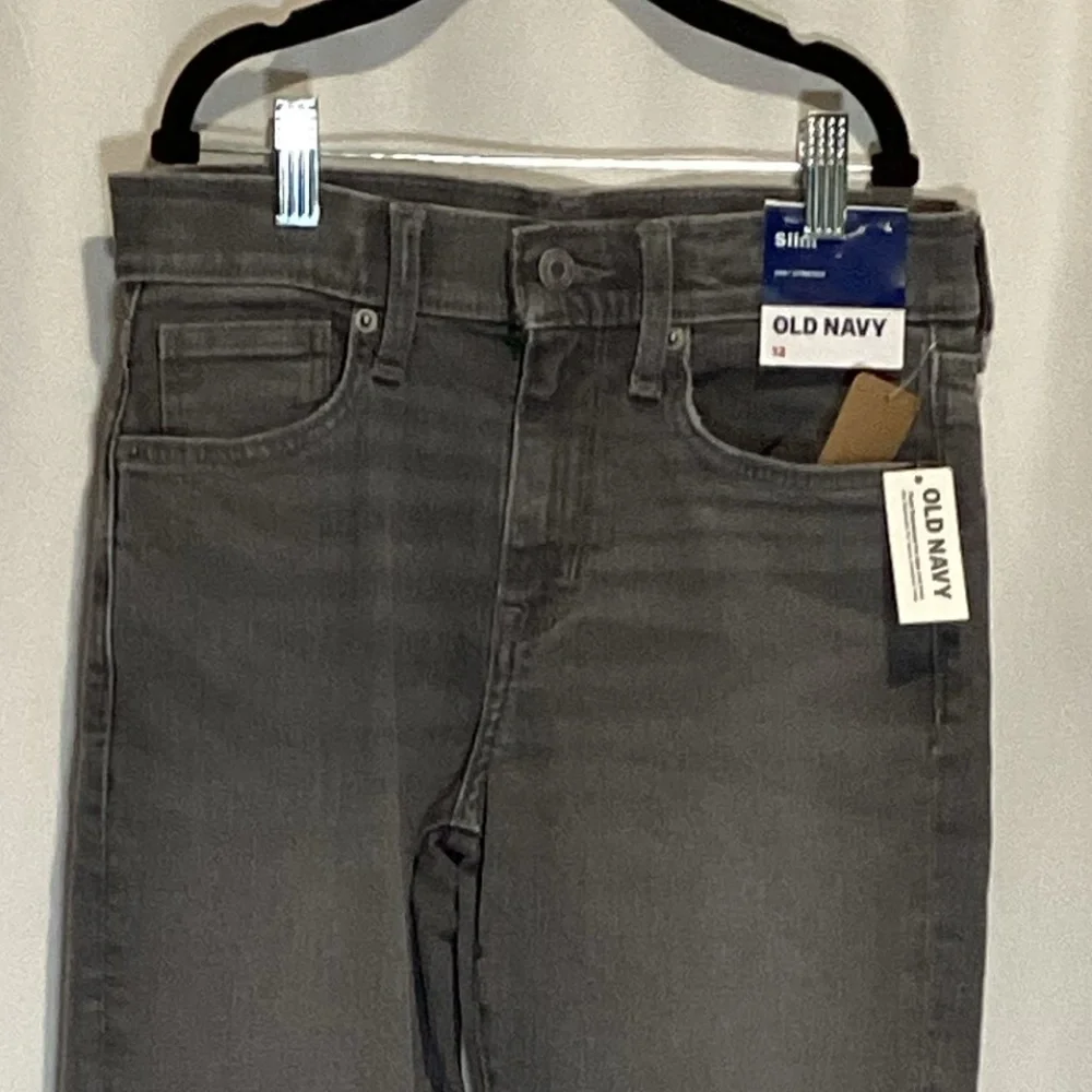 1744. Old Navy Boys Gray Denim Jeans NWT Size 12